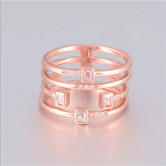 Rose gold and topaz ring - Picture 2 of 5